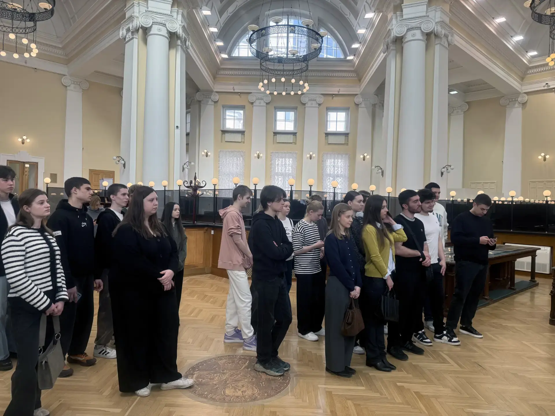 Студенты направлений «Экономика» и «Экономическая безопасность» посетили экскурсию «От Госбанка до Центробанка» в Музее Банка России