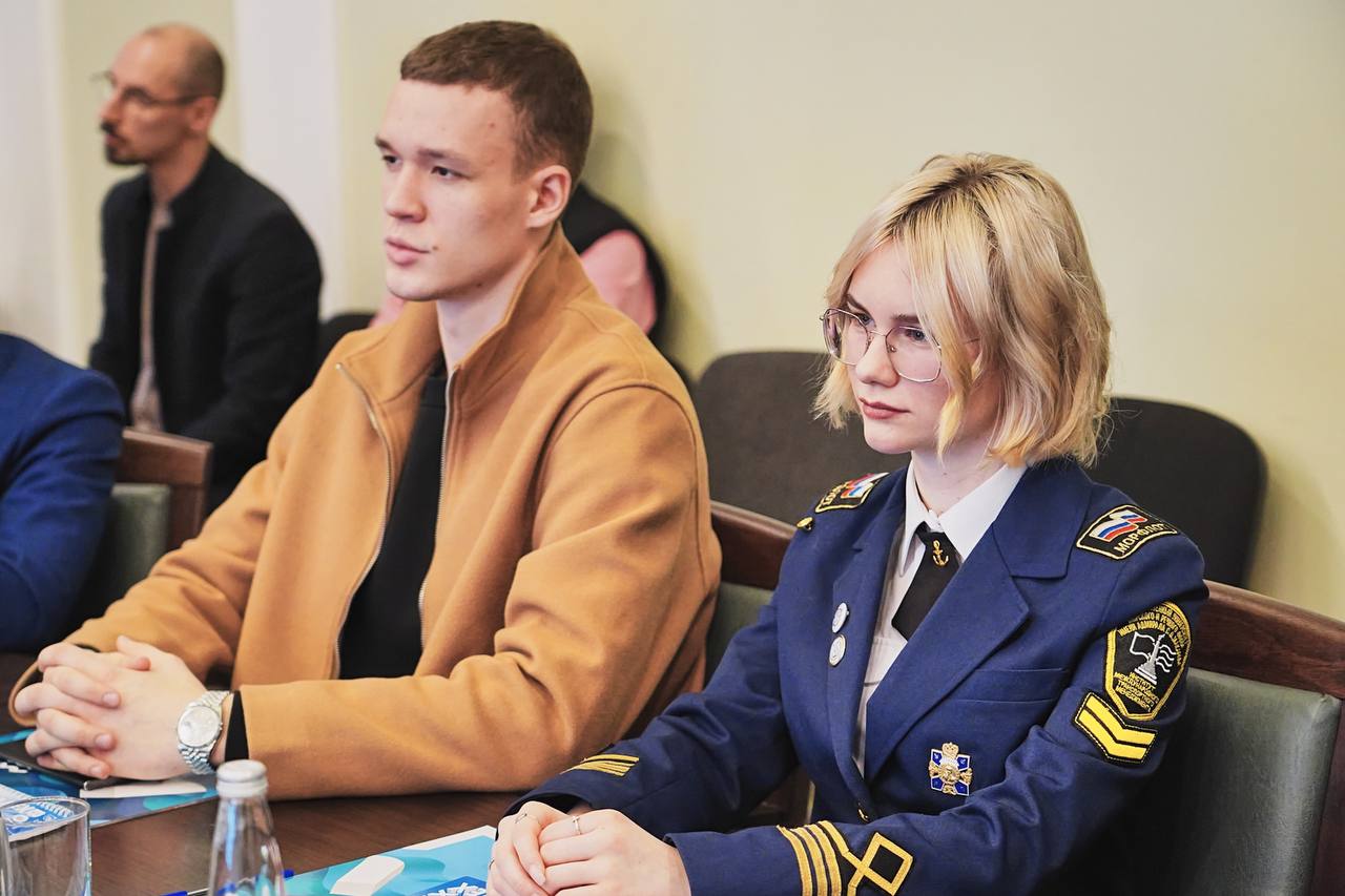 Председатель студсовета МБИ побывал на встрече А.Д. Беглова со Студенческим Советом Санкт-Петербурга